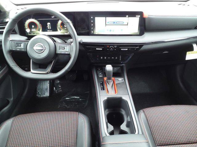 new 2025 Nissan Kicks car, priced at $26,010