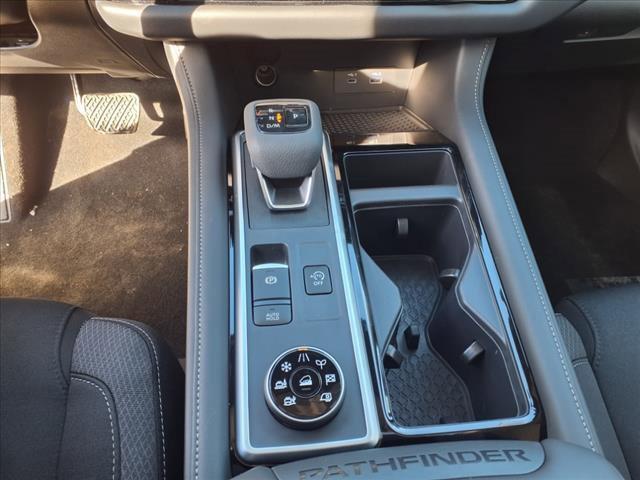 new 2025 Nissan Pathfinder car, priced at $41,637