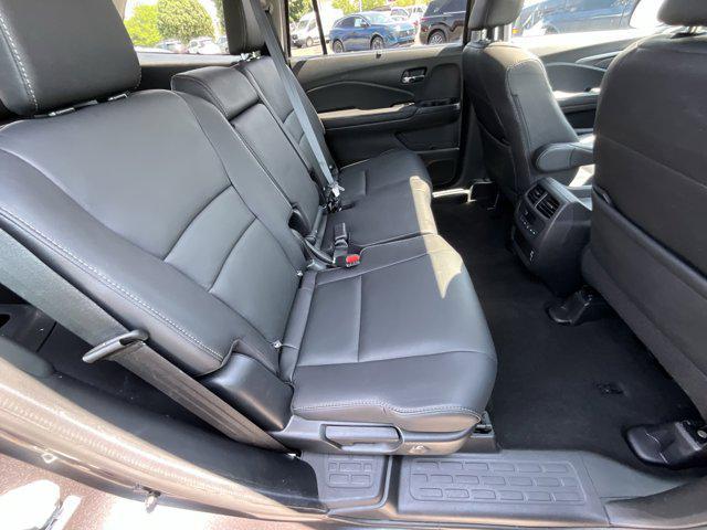 used 2021 Honda Pilot car, priced at $27,995