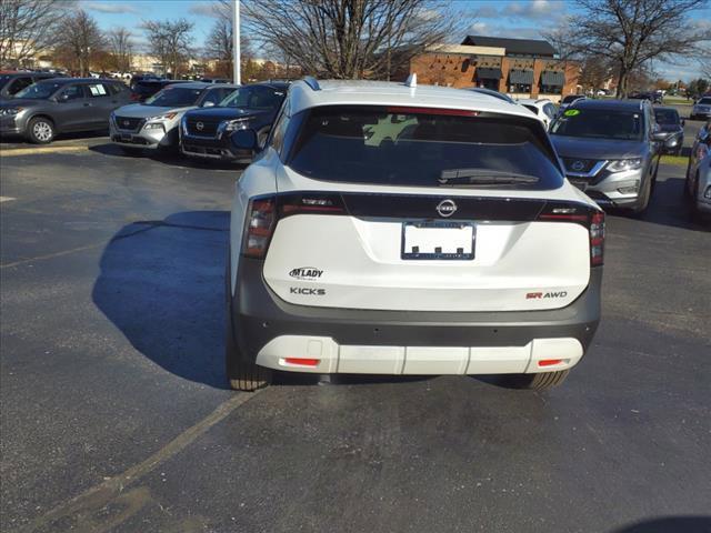 new 2025 Nissan Kicks car, priced at $29,640