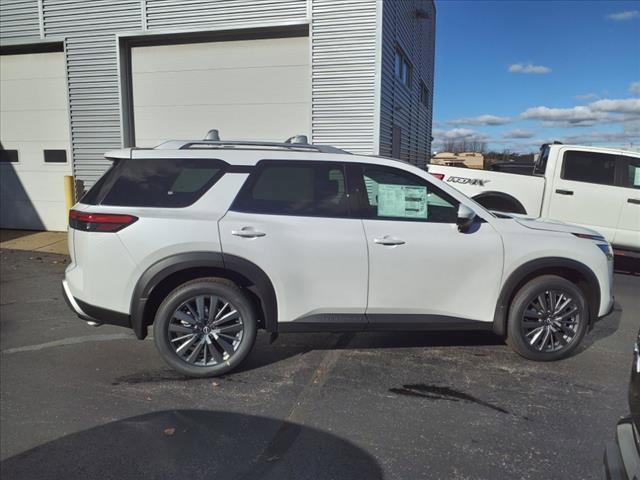 new 2025 Nissan Pathfinder car, priced at $48,559