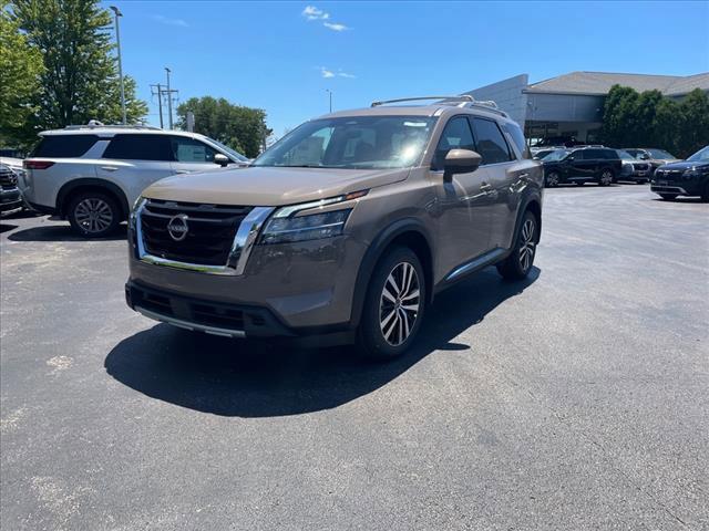 new 2024 Nissan Pathfinder car, priced at $51,175