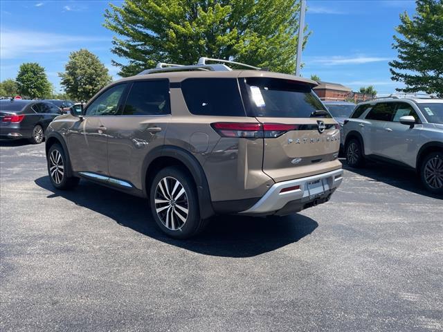 new 2024 Nissan Pathfinder car, priced at $51,175