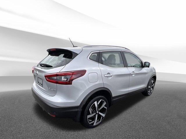 used 2021 Nissan Rogue Sport car, priced at $23,995