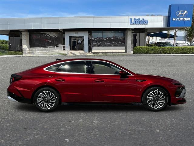 new 2025 Hyundai Sonata Hybrid car, priced at $30,620