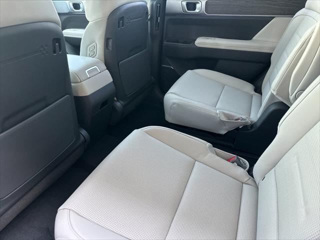 new 2025 Hyundai SANTA FE HEV car, priced at $44,564