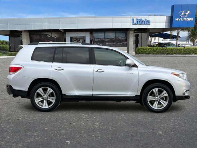 used 2013 Toyota Highlander car, priced at $13,777