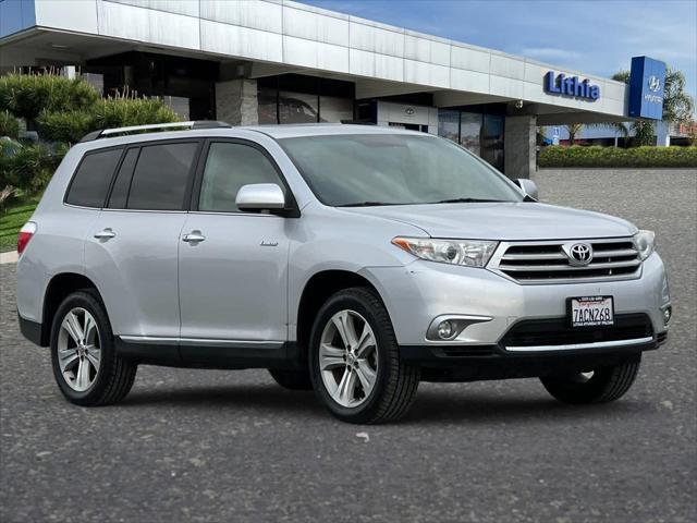 used 2013 Toyota Highlander car, priced at $13,777