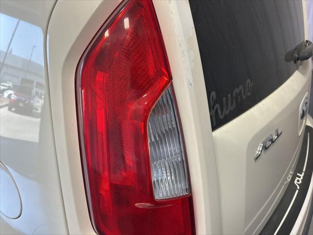 used 2013 Kia Soul car, priced at $5,999