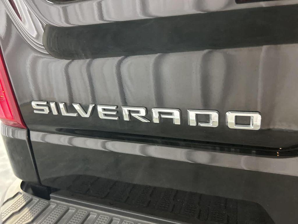 used 2024 Chevrolet Silverado 1500 car, priced at $42,888