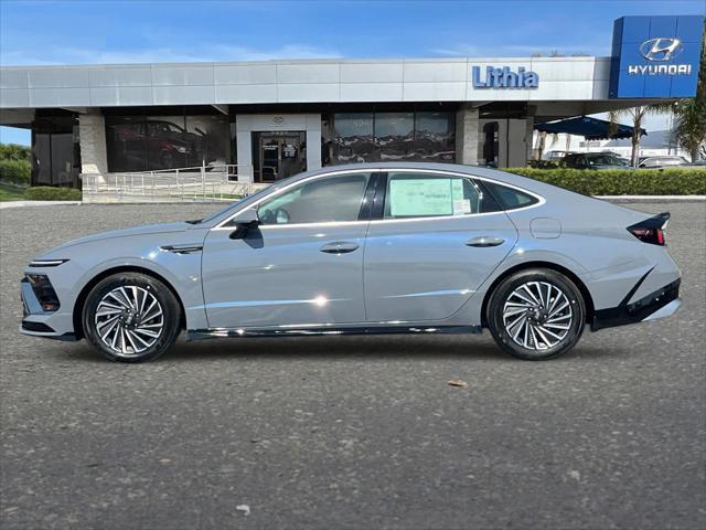 new 2025 Hyundai Sonata Hybrid car, priced at $37,025