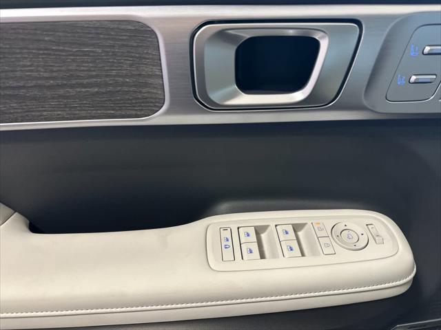 new 2025 Hyundai SANTA FE HEV car, priced at $43,830