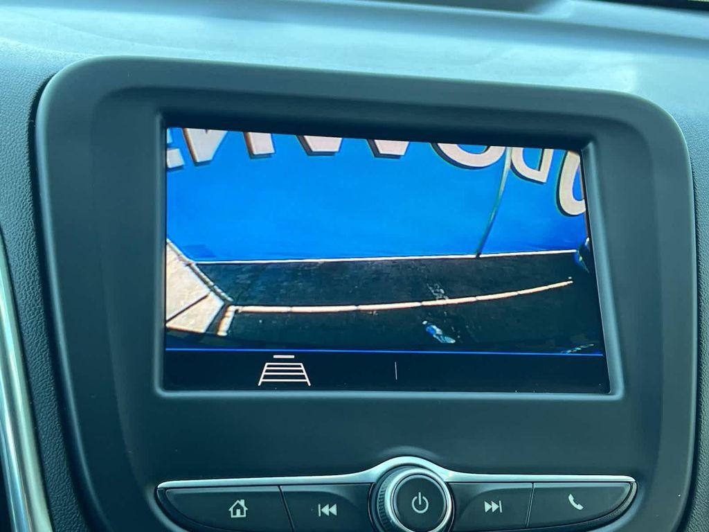 used 2021 Chevrolet Equinox car, priced at $12,595