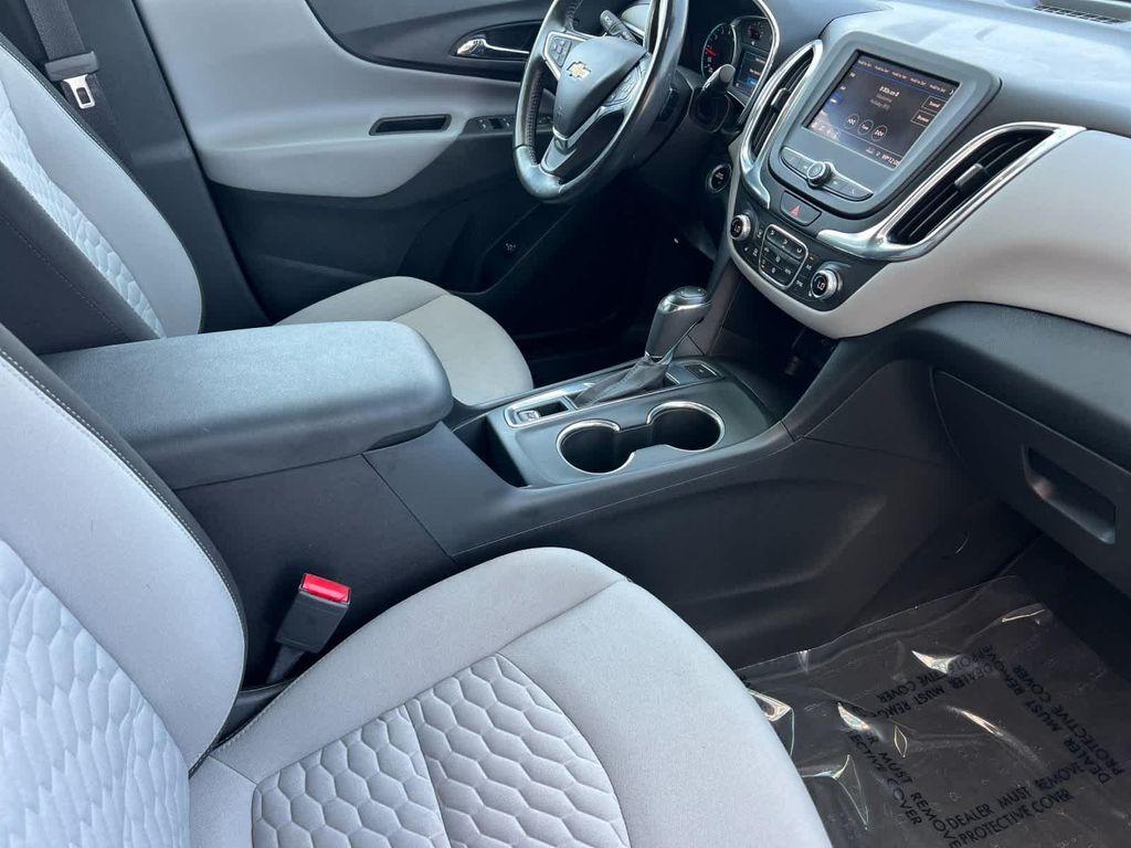 used 2021 Chevrolet Equinox car, priced at $12,595