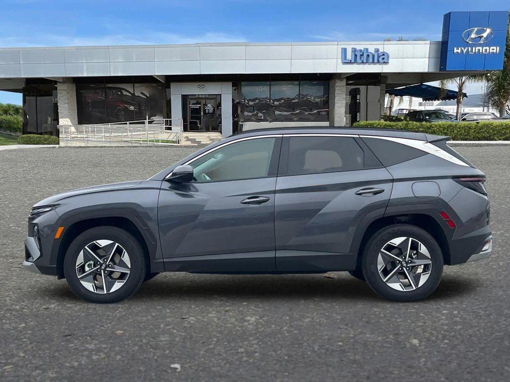used 2025 Hyundai TUCSON Hybrid car, priced at $30,999