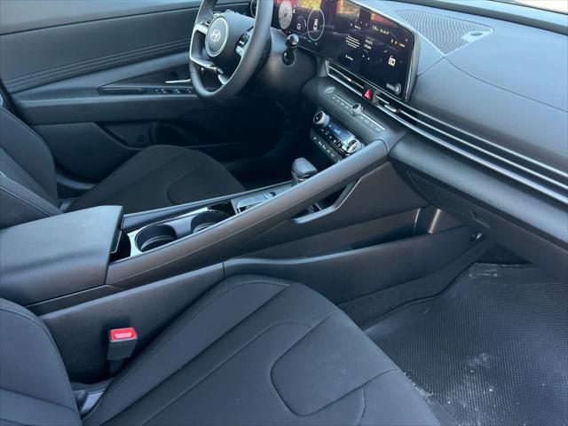 new 2025 Hyundai Elantra car, priced at $25,335