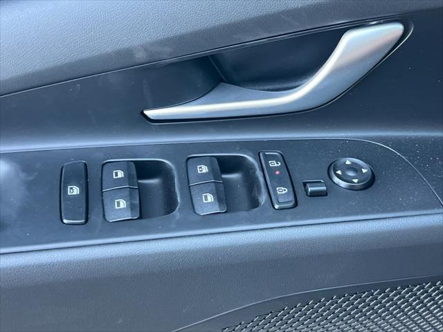 new 2025 Hyundai Elantra car, priced at $25,335