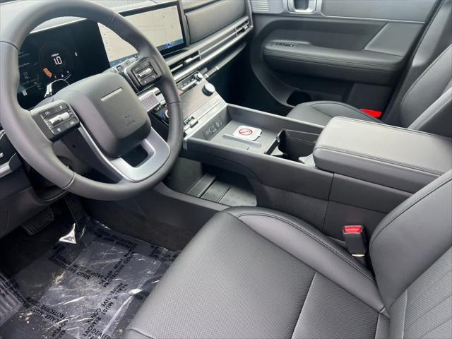 new 2025 Hyundai Santa Fe car, priced at $40,640