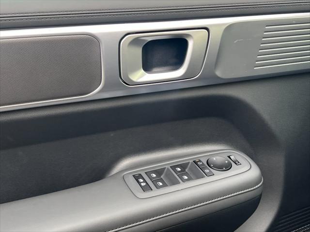 new 2025 Hyundai Santa Fe car, priced at $40,640