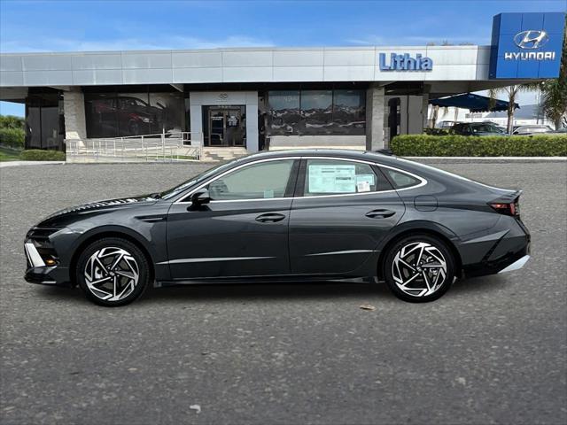 new 2024 Hyundai Sonata car, priced at $28,155