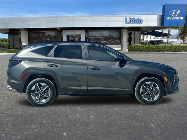 new 2025 Hyundai TUCSON Hybrid car, priced at $35,784