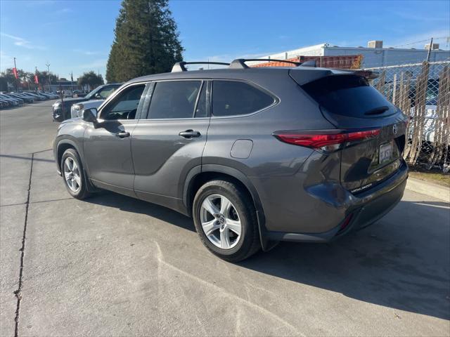 used 2021 Toyota Highlander car, priced at $27,495