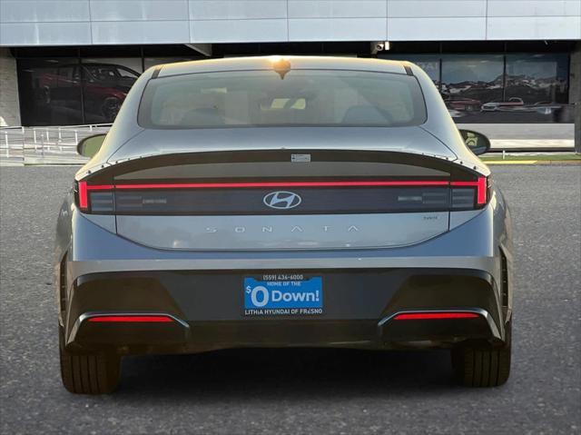 new 2025 Hyundai Sonata Hybrid car, priced at $28,690