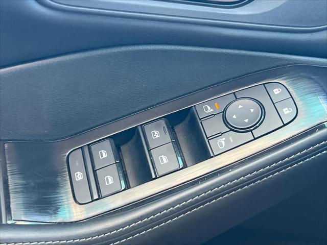 used 2025 Nissan Rogue car, priced at $23,999