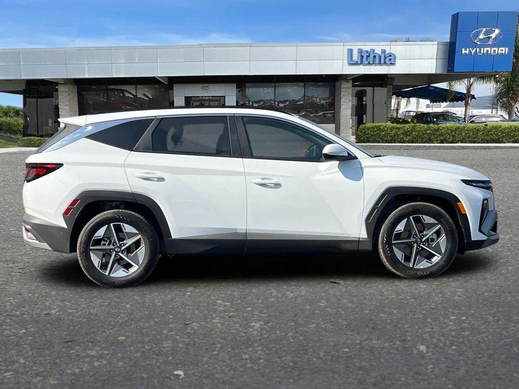 new 2025 Hyundai Tucson car, priced at $27,940
