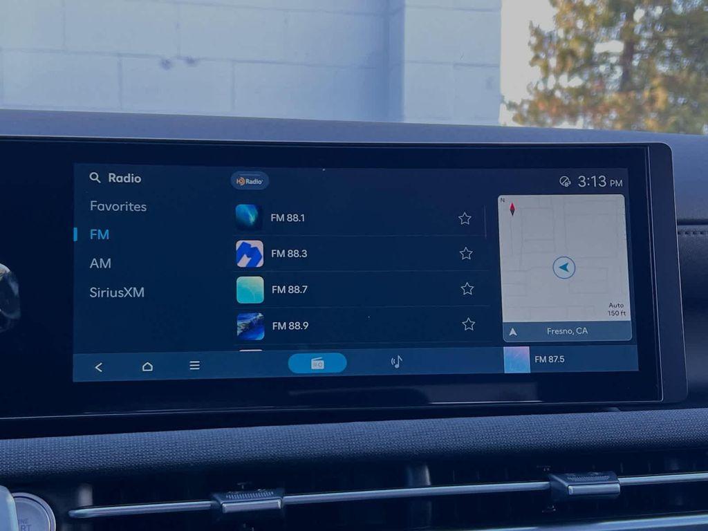 new 2025 Hyundai TUCSON Hybrid car, priced at $37,920