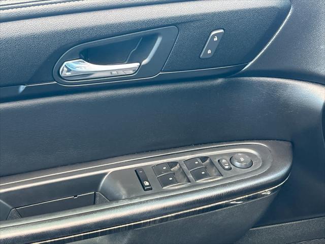used 2015 GMC Acadia car, priced at $9,444
