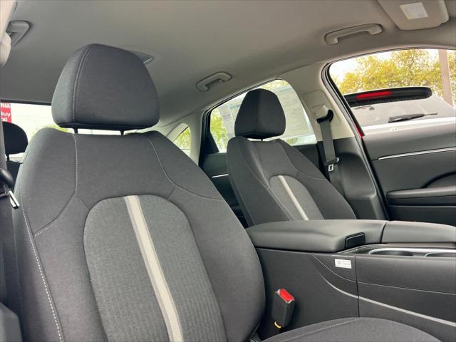 new 2025 Hyundai Sonata car, priced at $27,778