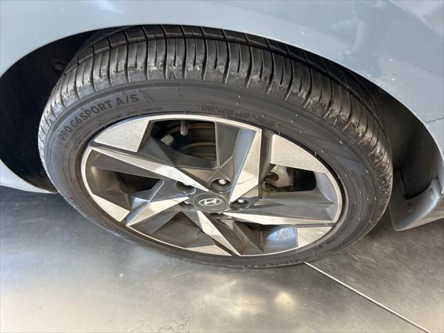 used 2022 Hyundai Elantra car, priced at $16,999