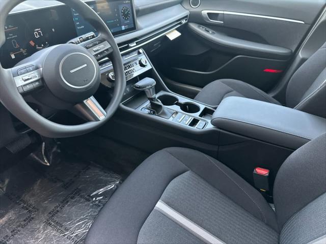 new 2025 Hyundai Sonata car, priced at $25,410