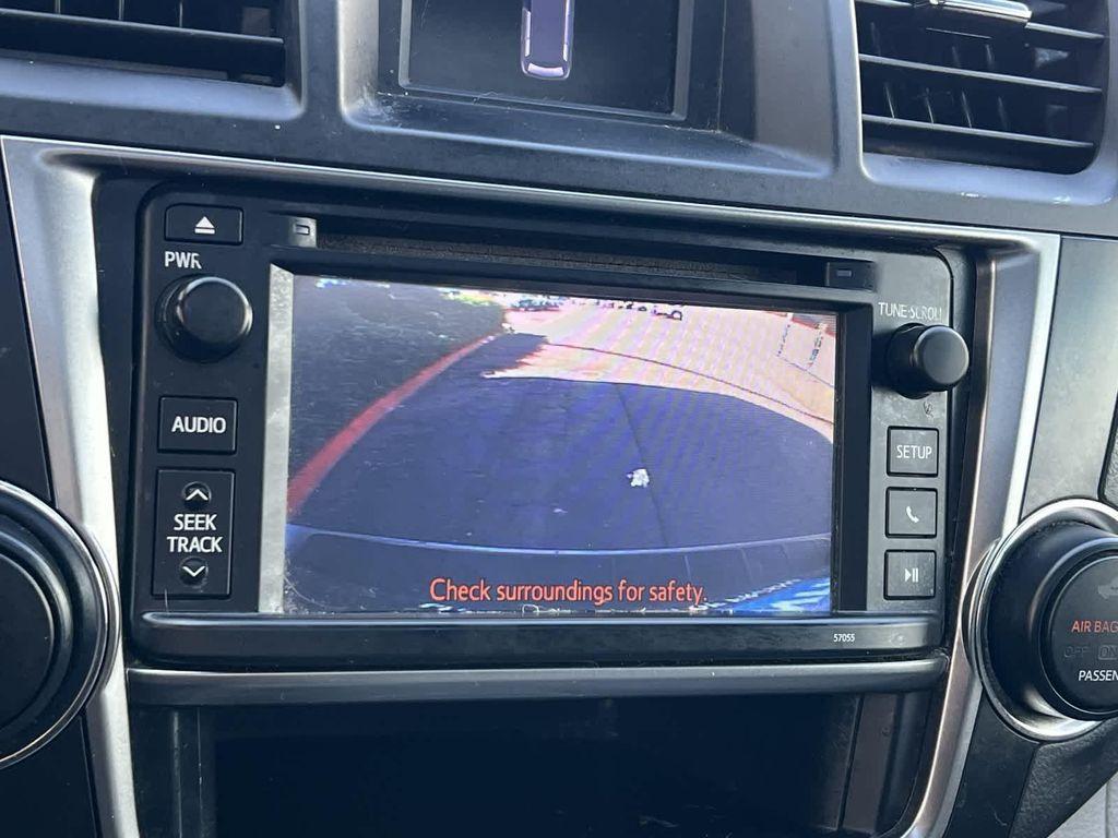 used 2013 Toyota Highlander car, priced at $9,655
