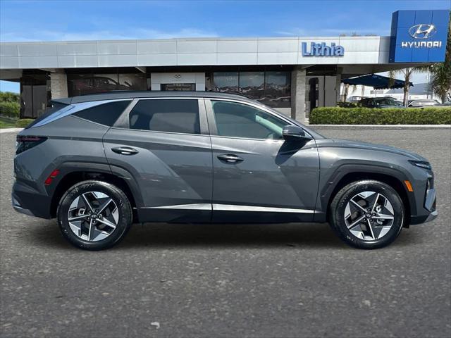 new 2025 Hyundai Tucson car, priced at $32,624