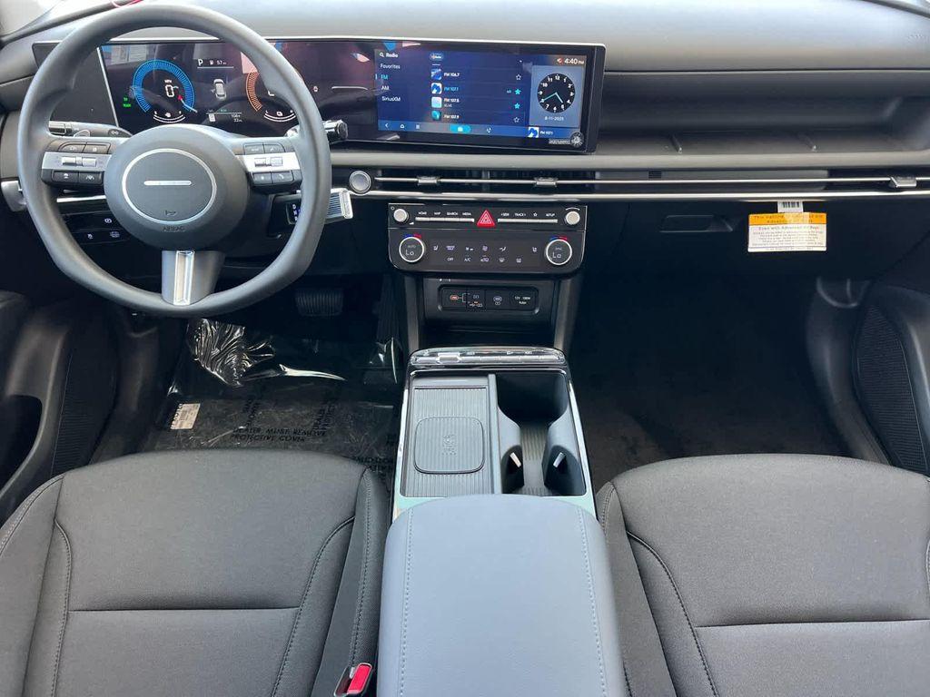 new 2025 Hyundai TUCSON Hybrid car, priced at $31,730