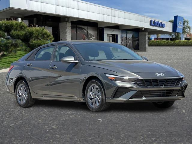 new 2024 Hyundai Elantra car, priced at $21,255