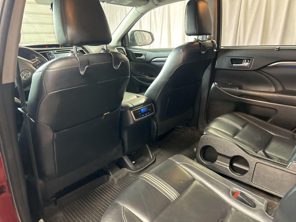used 2017 Toyota Highlander car, priced at $17,999