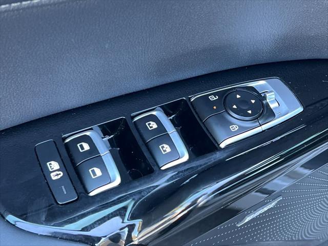 used 2025 Kia K5 car, priced at $28,995