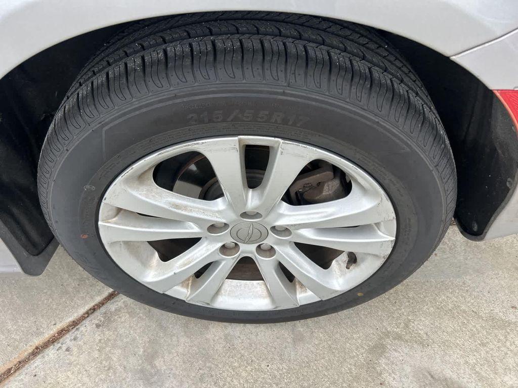 used 2015 Chrysler 200 car, priced at $7,999