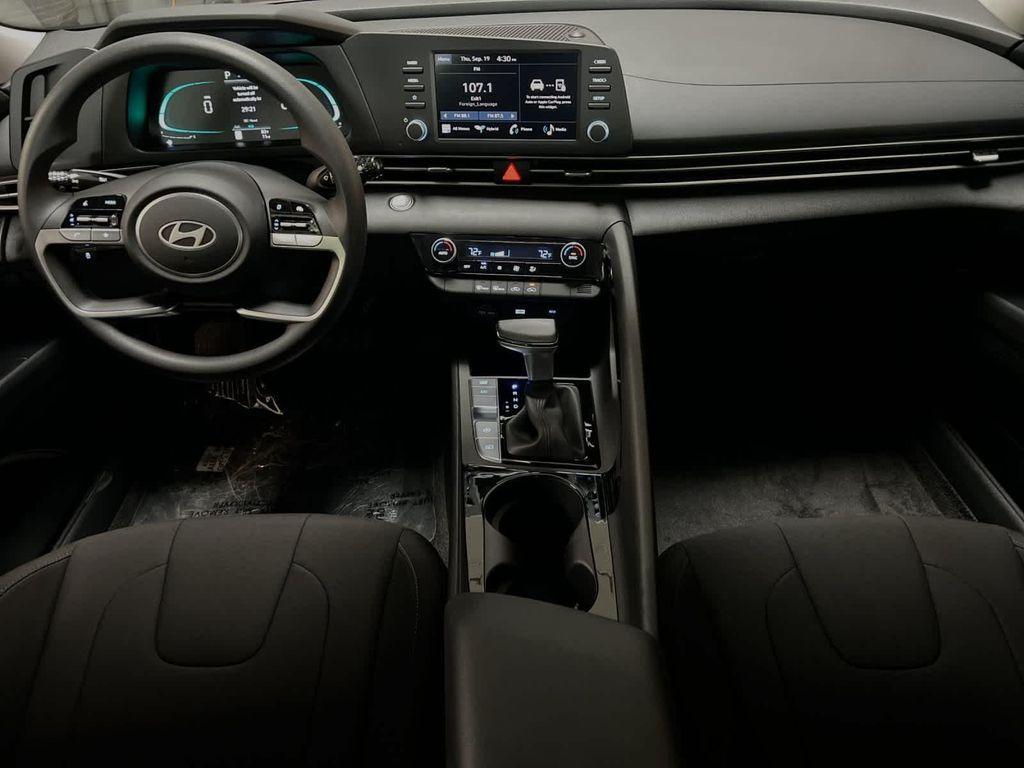 new 2025 Hyundai ELANTRA HEV car, priced at $22,725