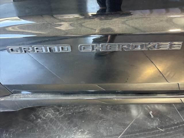 used 2021 Jeep Grand Cherokee car, priced at $27,998