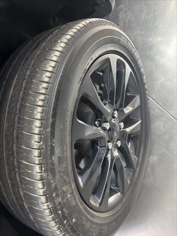 used 2021 Jeep Grand Cherokee car, priced at $27,998