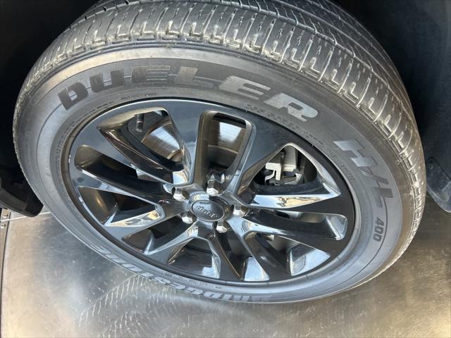 used 2021 Jeep Grand Cherokee car, priced at $27,998