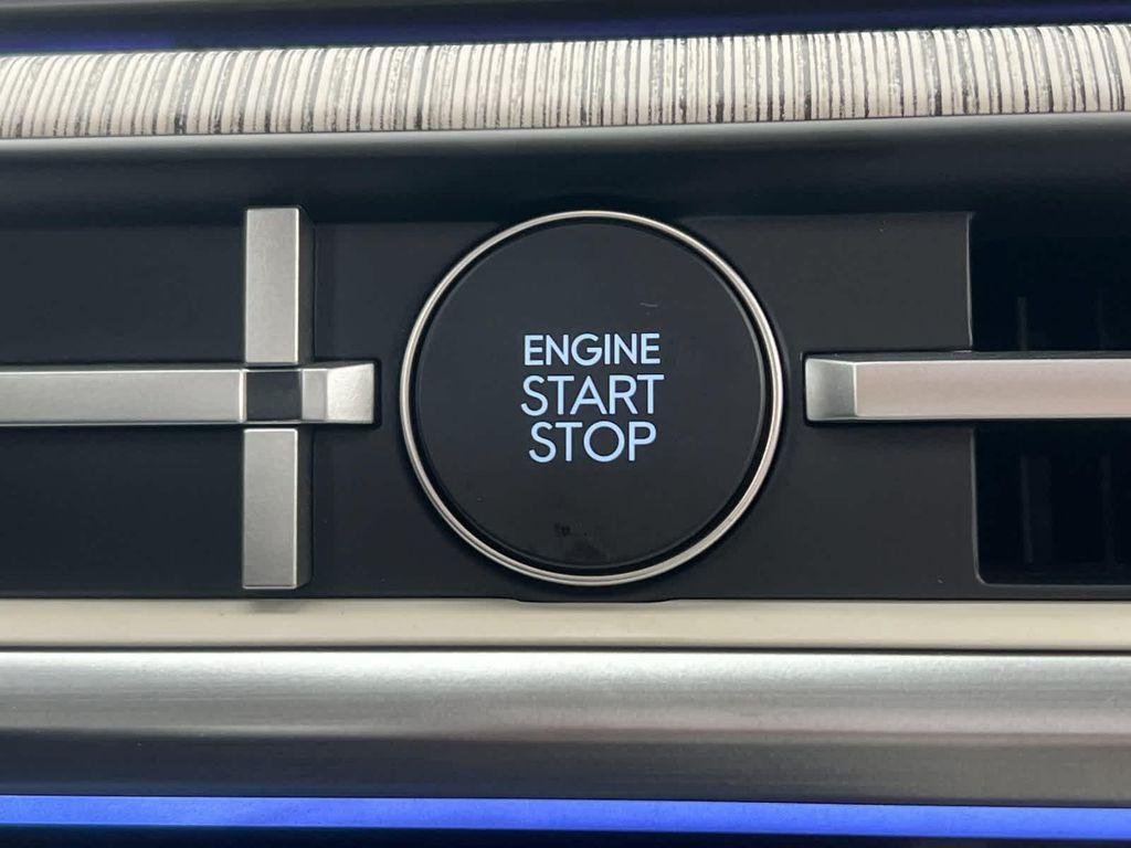 new 2025 Hyundai SANTA FE HEV car, priced at $45,195