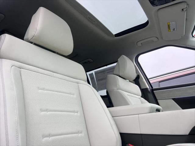 new 2025 Hyundai SANTA FE HEV car, priced at $48,445