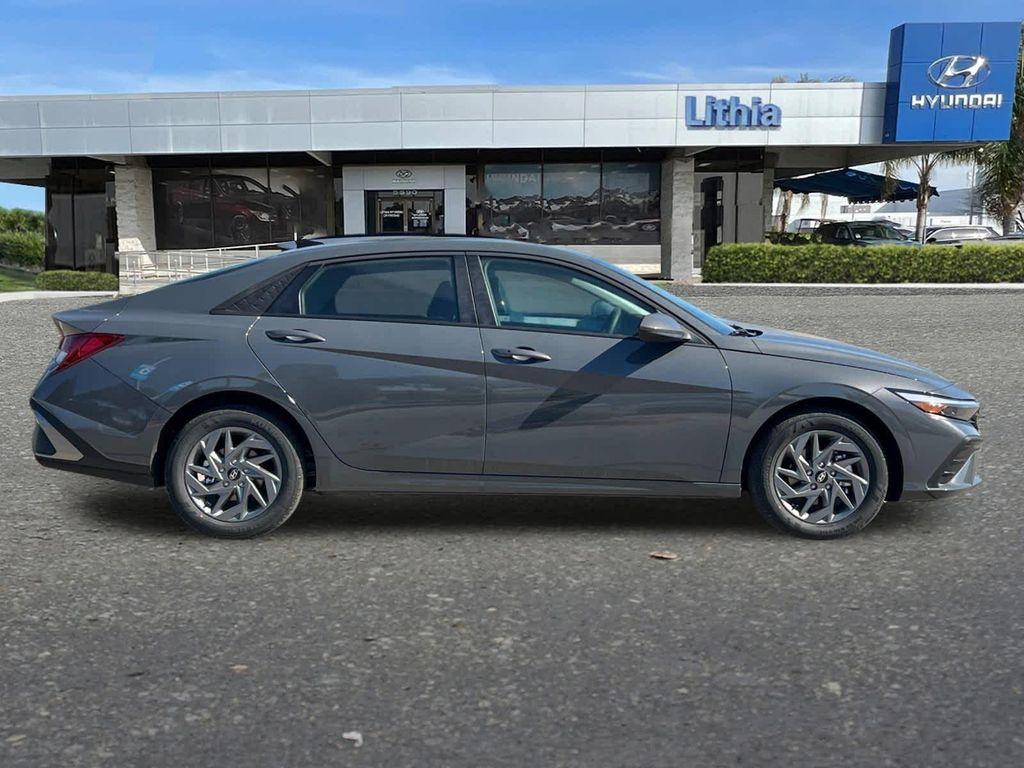 new 2026 Hyundai ELANTRA HEV car, priced at $26,570