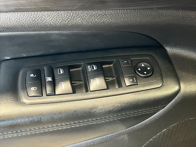 used 2019 Jeep Grand Cherokee car, priced at $17,499
