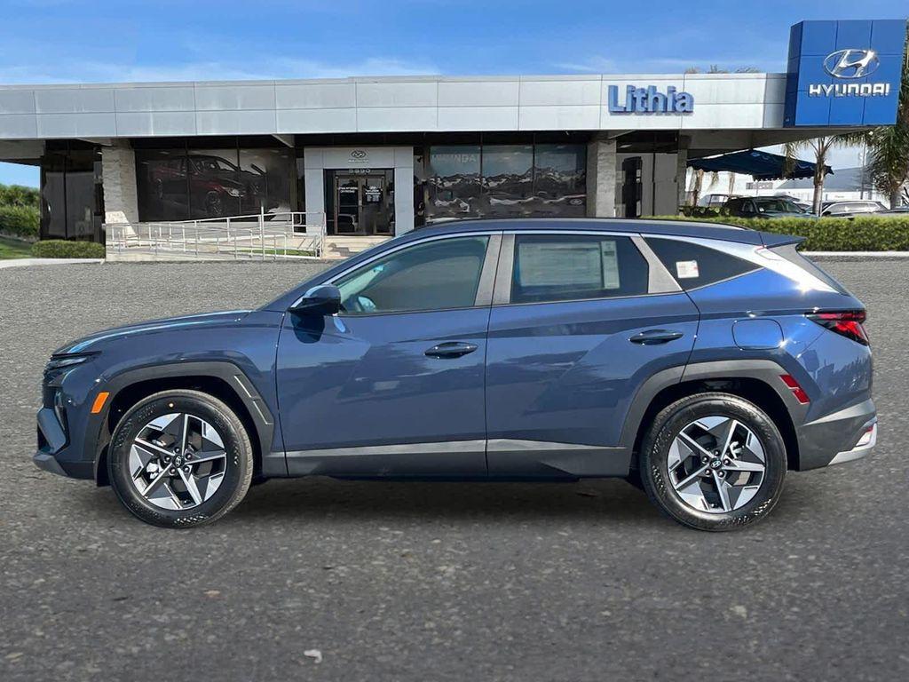 new 2025 Hyundai Tucson car, priced at $27,495